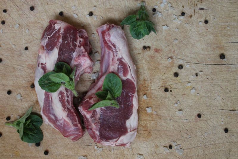 Lamb – organic rib chops, frozen